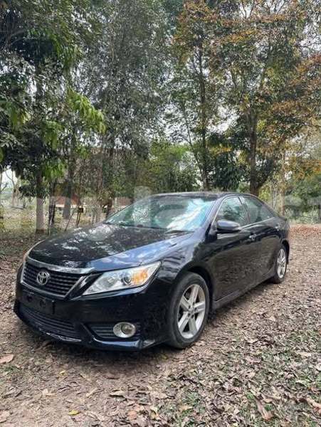 Big with watermark toyota camry vientiane province vientiane 7376