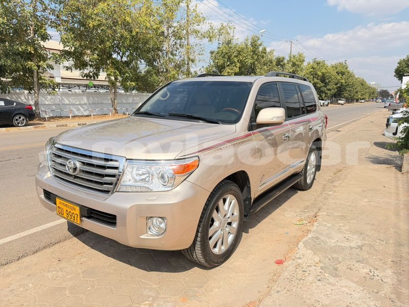 Big with watermark toyota land cruiser vientiane province vientiane 7377