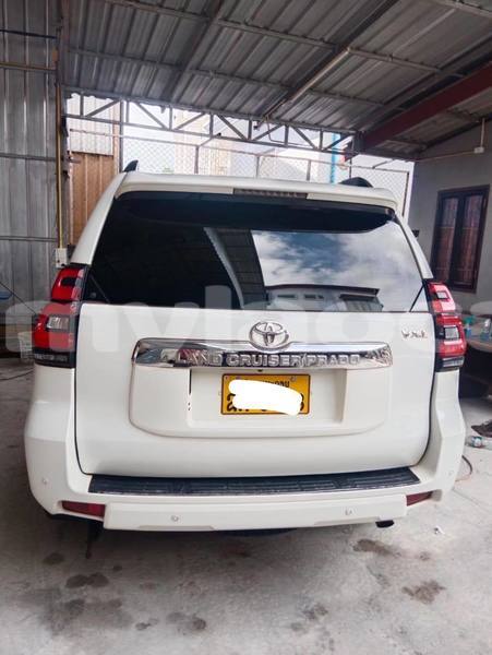 Big with watermark toyota land cruiser vientiane province vientiane 7379