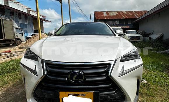 Buy Used Lexus RX 350 White Car in Vientiane in Vientiane Province Buy Used Lexus RX 350 White Car in Vientiane in Vientiane Province