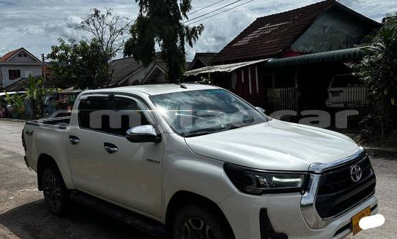 Buy Used Lexus RX 350 White Car in Vientiane in Vientiane Province Buy Used Lexus RX 350 White Car in Vientiane in Vientiane Province