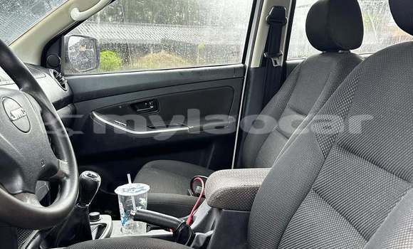 Buy Used JAC J2 (Yueyue) White Car in Vientiane in Vientiane Province Buy Used JAC J2 (Yueyue) White Car in Vientiane in Vientiane Province