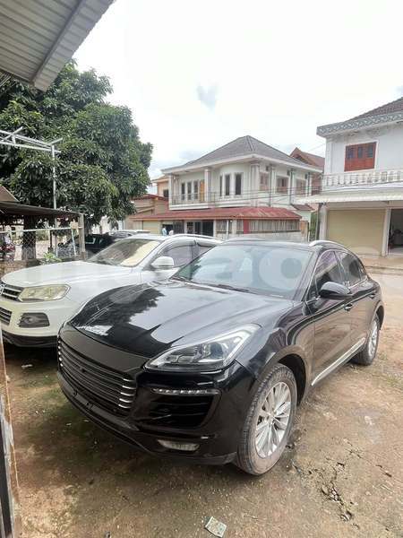 Big with watermark porsche cayenne vientiane province vientiane 7386