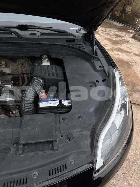 Big with watermark porsche cayenne vientiane province vientiane 7386