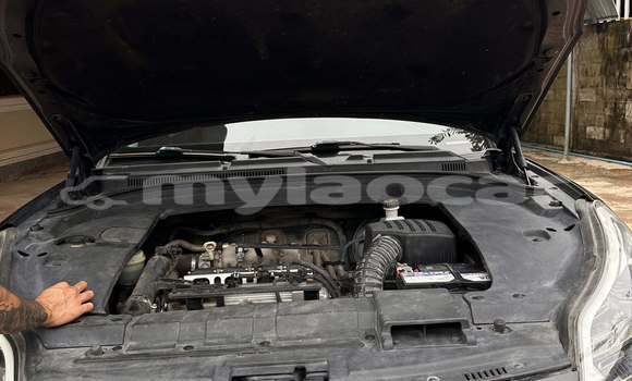 Buy Used Porsche Cayenne Black Car in Vientiane in Vientiane Province Buy Used Porsche Cayenne Black Car in Vientiane in Vientiane Province