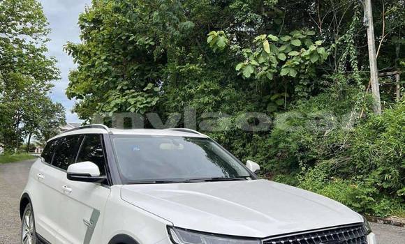 Buy Used Honda HR–V White Car in Vientiane in Vientiane Province