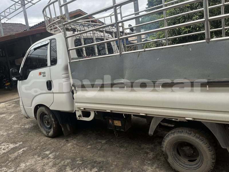 Big with watermark kia joice vientiane province vientiane 7390