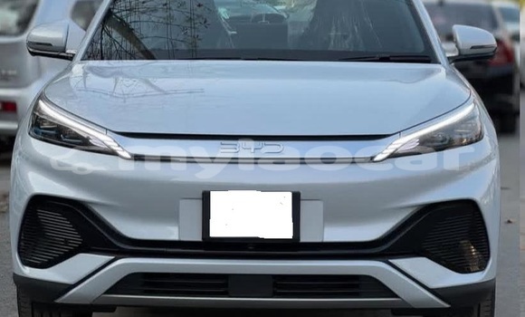 Buy Used BYD F3 Black Car in Vientiane in Vientiane Province