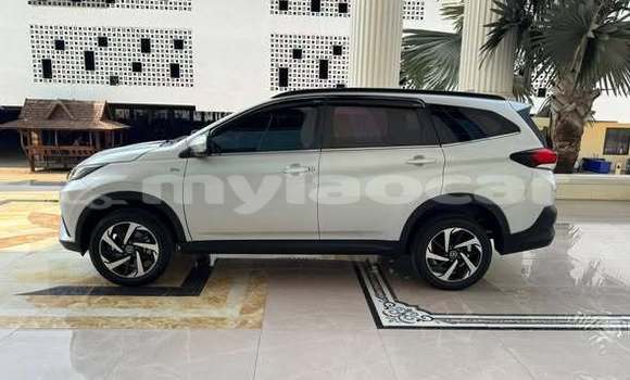 Buy Used Toyota Land Cruiser Prado Other Car in Vientiane in Vientiane Province