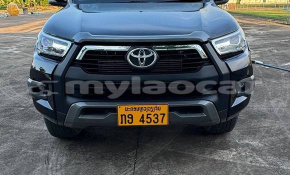 Buy Used Toyota Hiluxe Revo Black Car in Vientiane in Vientiane Province Buy Used Toyota Hiluxe Revo Black Car in Vientiane in Vientiane Province