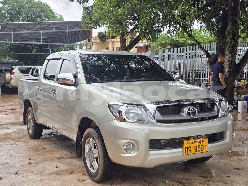 Big with watermark toyota vigo vientiane province vientiane 7412