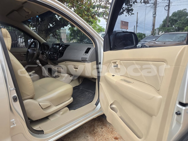 Big with watermark toyota vigo vientiane province vientiane 7412