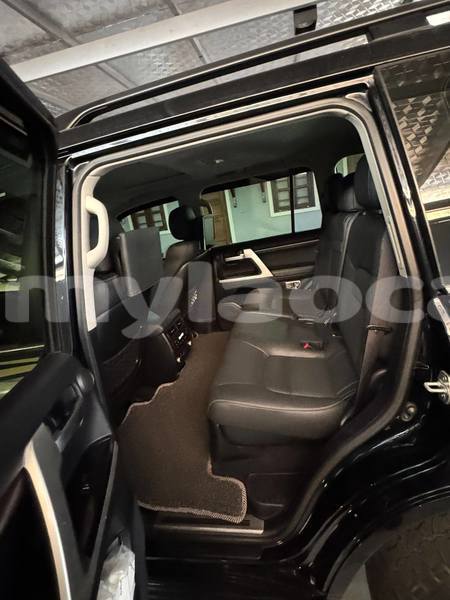 Big with watermark toyota highlander vientiane province vientiane 7418