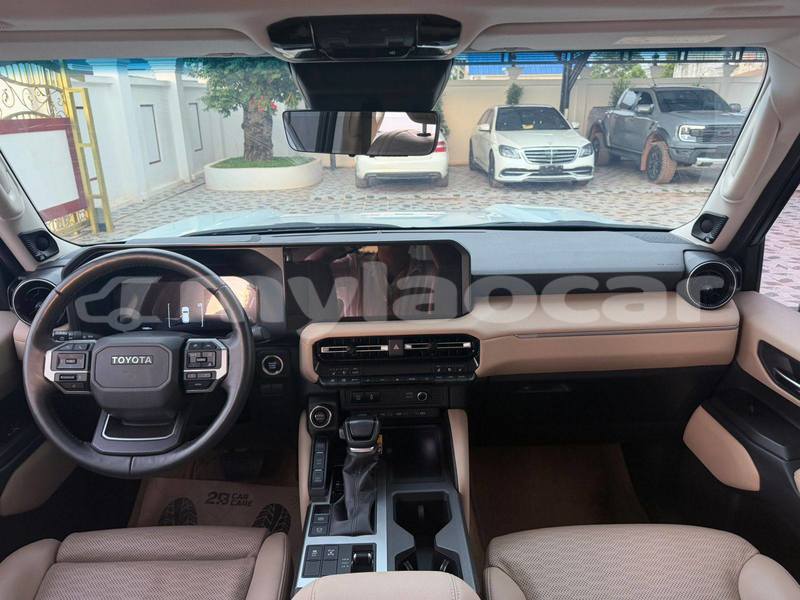 Big with watermark toyota land cruiser vientiane province vientiane 7421
