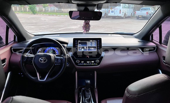 Buy Used Toyota Corolla Cross White Car in Vientiane in Vientiane Province Buy Used Toyota Corolla Cross White Car in Vientiane in Vientiane Province
