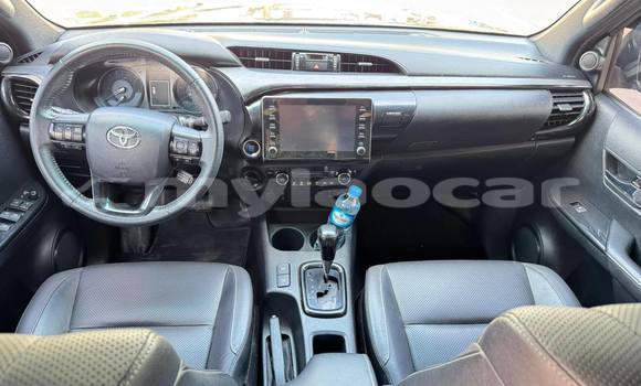 Buy Used Toyota Hiluxe Revo Other Car in Vientiane in Vientiane Province Buy Used Toyota Hiluxe Revo Other Car in Vientiane in Vientiane Province