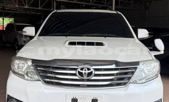 Buy Used Toyota Prado White Car in Vientiane in Vientiane Province Buy Used Toyota Prado White Car in Vientiane in Vientiane Province