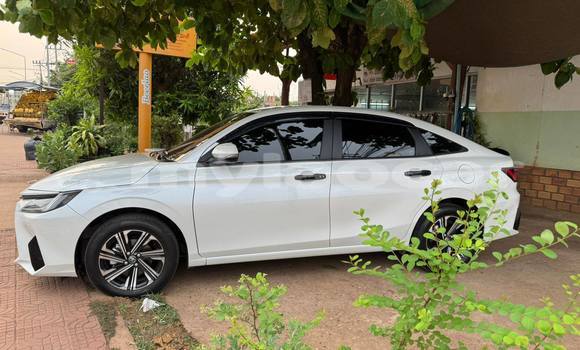 Buy Used Toyota Vios White Car in Vientiane in Vientiane Province Buy Used Toyota Vios White Car in Vientiane in Vientiane Province