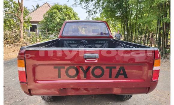 Buy Used Mazda MX-5 Red Car in Vientiane in Vientiane Province Buy Used Mazda MX-5 Red Car in Vientiane in Vientiane Province