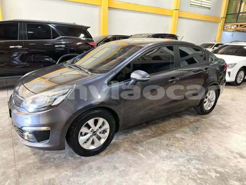 Big with watermark kia carens attapeu province import dubai 7444