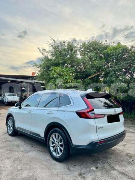 Big with watermark honda cr v vientiane province vientiane 7451