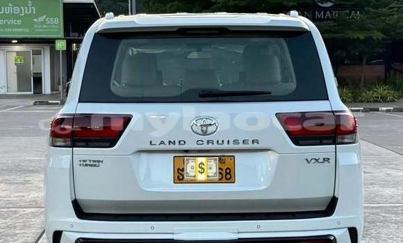 Buy Used Toyota Land Cruiser Prado Other Car in Vientiane in Vientiane Province Buy Used Toyota Land Cruiser Prado Other Car in Vientiane in Vientiane Province