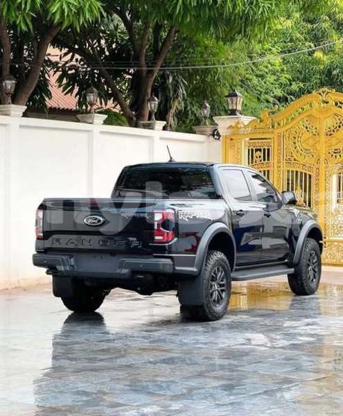 Big with watermark ford mustang vientiane province vientiane 7453