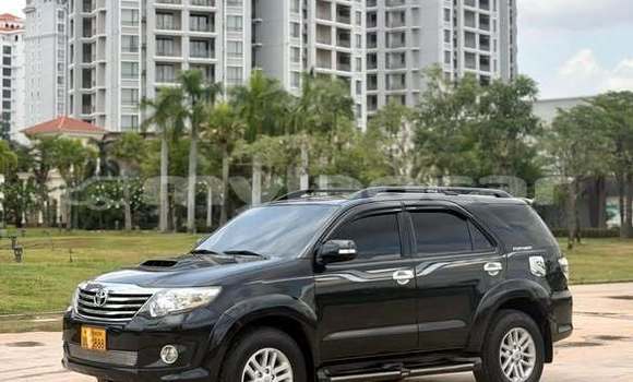 Buy Used Toyota Fortuner Other Car in Vientiane in Vientiane Province Buy Used Toyota Fortuner Other Car in Vientiane in Vientiane Province