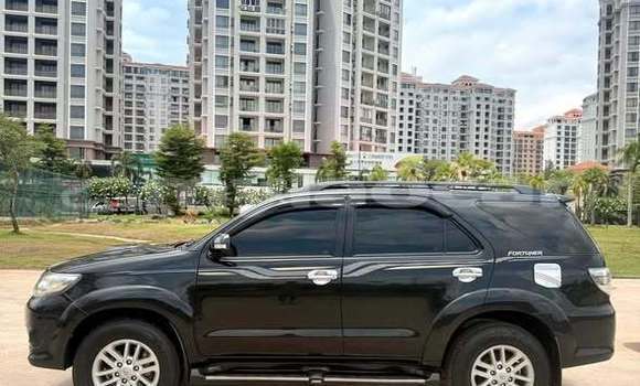 Buy Used Toyota Fortuner Other Car in Vientiane in Vientiane Province Buy Used Toyota Fortuner Other Car in Vientiane in Vientiane Province
