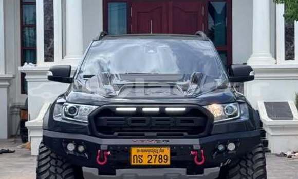 Buy Used Ford Windstar Other Car in Vientiane in Vientiane Province