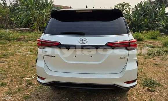 ຊື້ ໃຊ້ແລ້ວ Toyota Fortuner Other ລົດ ໃນ Vientiane ໃນ Vientiane Province ຊື້ ໃຊ້ແລ້ວ Toyota Fortuner Other ລົດ ໃນ Vientiane ໃນ Vientiane Province