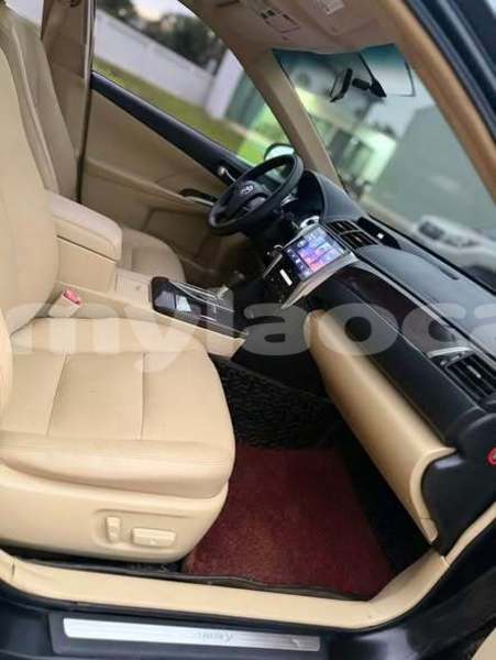 Big with watermark toyota camry vientiane province vientiane 7466