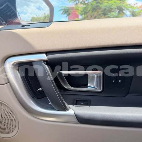 Big with watermark toyota land cruiser vientiane province vientiane 7467