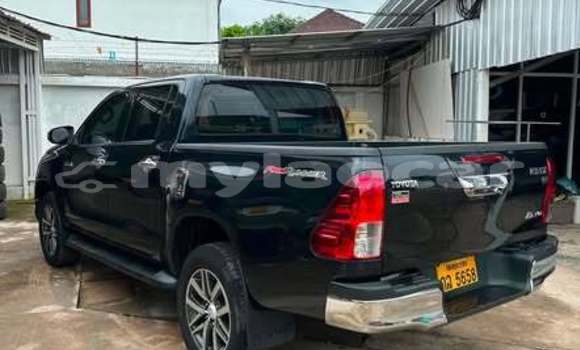 ຊື້ ໃຊ້ແລ້ວ Toyota Hiluxe Revo Other ລົດ ໃນ Vientiane ໃນ Vientiane Province ຊື້ ໃຊ້ແລ້ວ Toyota Hiluxe Revo Other ລົດ ໃນ Vientiane ໃນ Vientiane Province