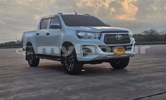 ຊື້ ໃຊ້ແລ້ວ Toyota Hiluxe Revo Other ລົດ ໃນ Vientiane ໃນ Vientiane Province ຊື້ ໃຊ້ແລ້ວ Toyota Hiluxe Revo Other ລົດ ໃນ Vientiane ໃນ Vientiane Province