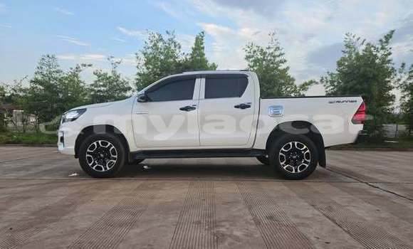ຊື້ ໃຊ້ແລ້ວ Toyota Hiluxe Revo Other ລົດ ໃນ Vientiane ໃນ Vientiane Province ຊື້ ໃຊ້ແລ້ວ Toyota Hiluxe Revo Other ລົດ ໃນ Vientiane ໃນ Vientiane Province