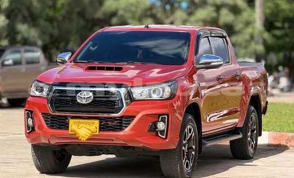 Buy Used Toyota Hiluxe Revo Other Car in Vientiane in Vientiane Province