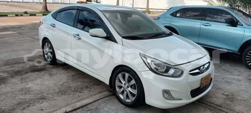 Big with watermark toyota allion vientiane province vientiane 7472