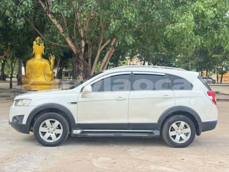 Big with watermark chevrolet captiva vientiane province vientiane 7475