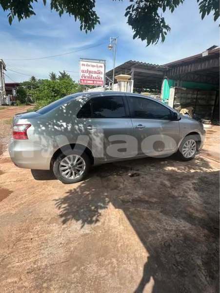 Big with watermark toyota 4runner vientiane province vientiane 7483