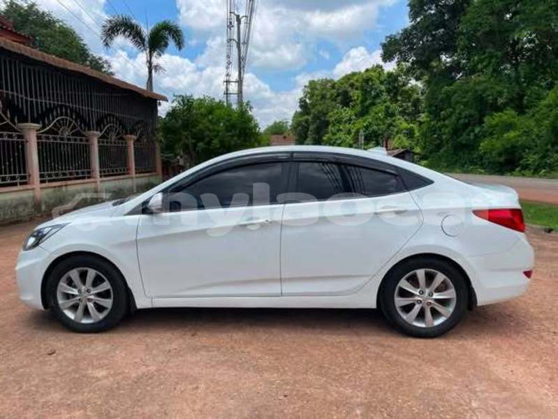 Big with watermark hyundai accent vientiane province vientiane 7486
