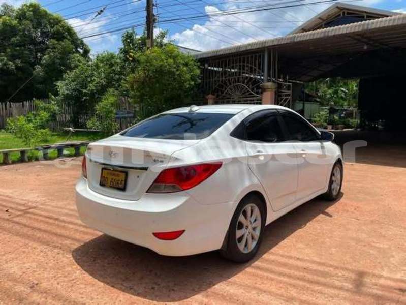 Big with watermark hyundai accent vientiane province vientiane 7486