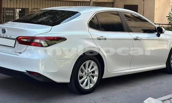 Acheter Occasion Voiture Toyota Camry Blanc à Vientiane, Vientiane Province Acheter Occasion Voiture Toyota Camry Blanc à Vientiane, Vientiane Province