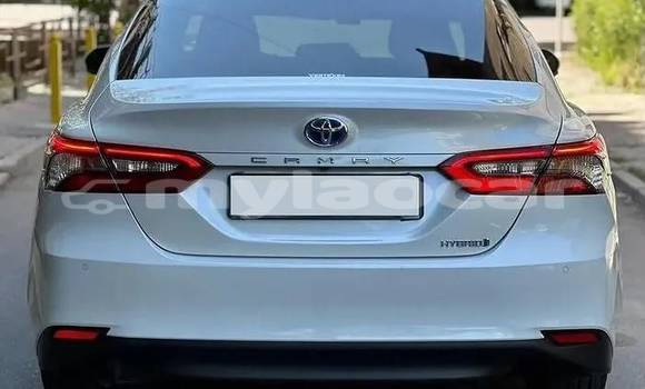 Acheter Occasion Voiture Toyota Camry Blanc à Vientiane, Vientiane Province Acheter Occasion Voiture Toyota Camry Blanc à Vientiane, Vientiane Province
