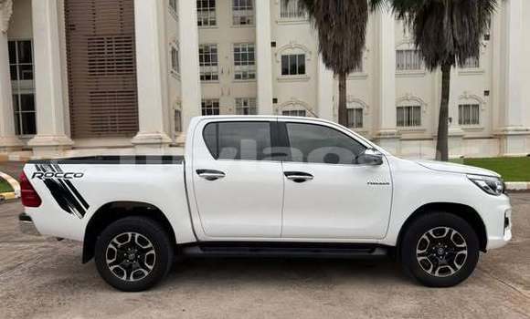 Buy Used Toyota Hiluxe Revo Other Car in Vientiane in Vientiane Province Buy Used Toyota Hiluxe Revo Other Car in Vientiane in Vientiane Province