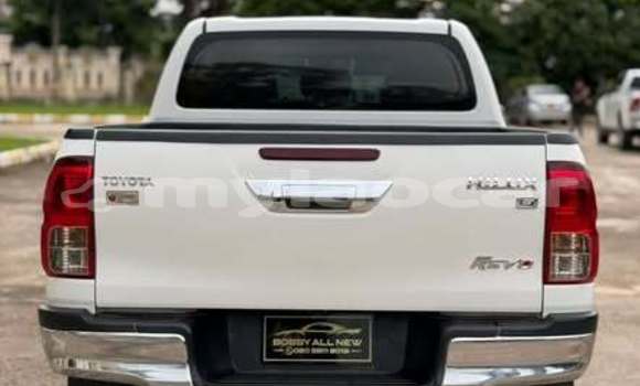 Buy Used Toyota Hiluxe Revo Other Car in Vientiane in Vientiane Province Buy Used Toyota Hiluxe Revo Other Car in Vientiane in Vientiane Province