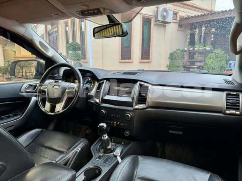 Big with watermark ford taurus x vientiane province vientiane 7501