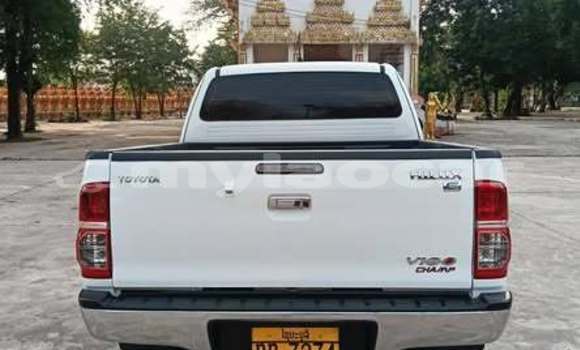 Buy Used Toyota Hiluxe VIGO Other Car in Vientiane in Vientiane Province Buy Used Toyota Hiluxe VIGO Other Car in Vientiane in Vientiane Province