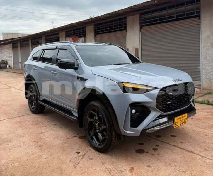 Big with watermark isuzu mu x vientiane province vientiane 7509