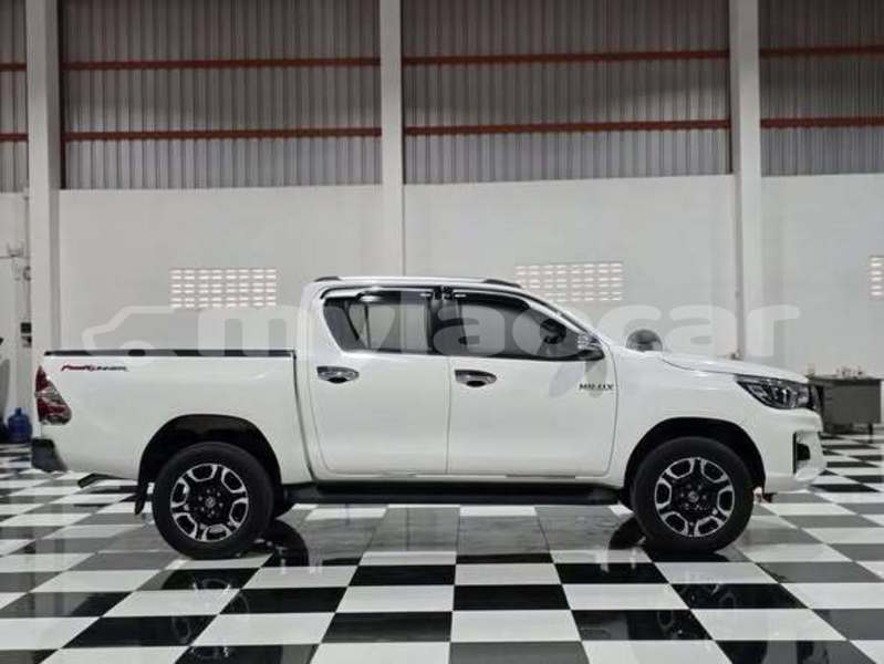 Big with watermark toyota hiluxe revo vientiane province vientiane 7512